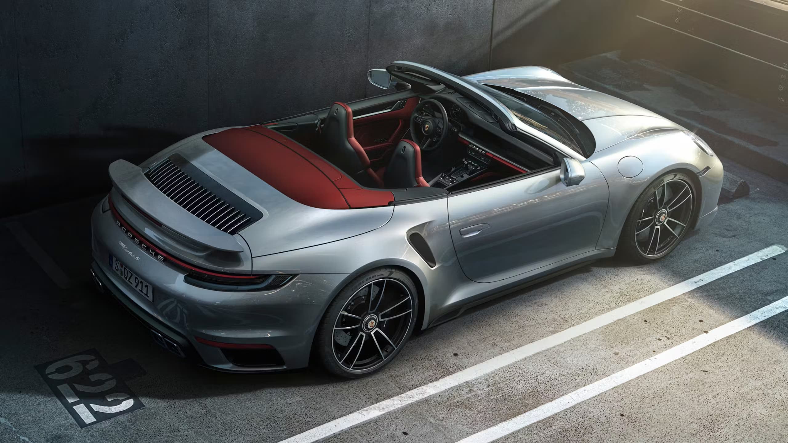 A profile pic of porsche 911 turbo s